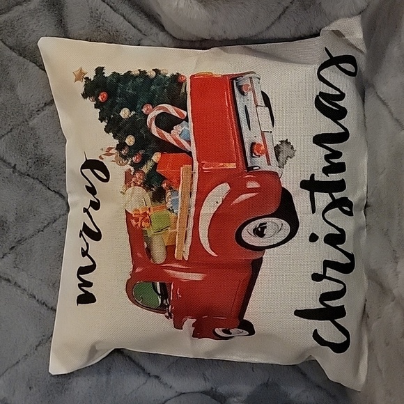 NWT SET OF 4 Christmas Decorations Pillow Covers 18x18 - Picture 7 of 12